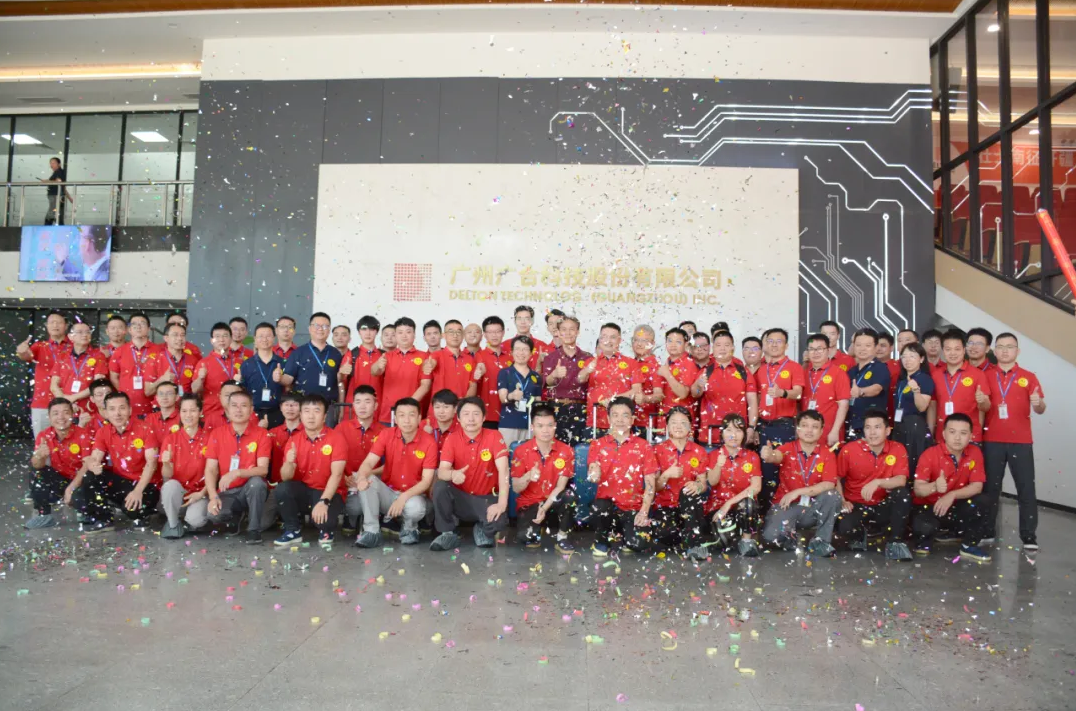 接旗出征！设施治理团队出征泰国J9集团